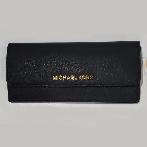 Michael Kors Handbags - Michael Kors Jet Set Travel Flat Leather Wallet